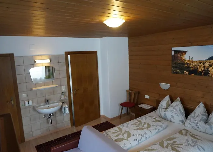 Erbhof Innertal Casa de hóspedes 3*