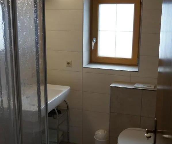 Gæstehus Erbhof Innertal 3*